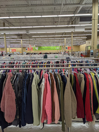 Thrift Store «Savers», reviews and photos