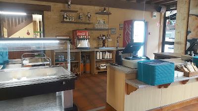 Cafetaria Les Pitounous à Saint-Avit-de-Vialard