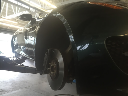 Auto Repair Shop «B&W Service Center», reviews and photos, 3260 26th St, San Francisco, CA 94110, USA