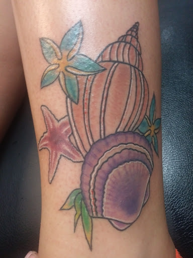 Tattoo Shop «Killer Rabbit Tattoos», reviews and photos, 2465 Fort Campbell Blvd, Clarksville, TN 37042, USA