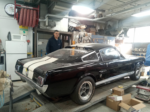 Auto Body Shop «Dewire Brothers Auto Body», reviews and photos, 2240 Commonwealth Avenue, Auburndale, MA 02466, USA