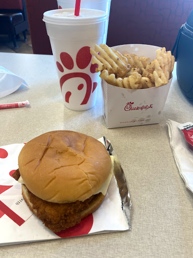 Fast Food Restaurant «Chick-fil-A», reviews and photos, 7676 Campus View Dr, West Jordan, UT 84084, USA