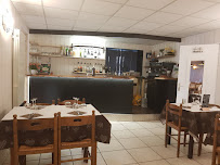 Atmosphère du Restaurant français Restaurant La Cantarelle à Brignais - n°3
