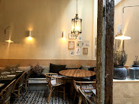 Atmosphère du Restaurant L'Avant-Poste à Paris - n°10