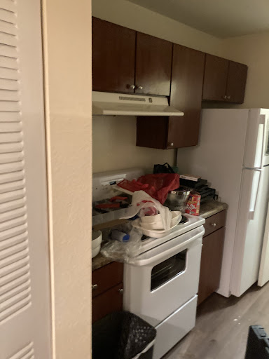 Moving and Storage Service «Two Men and a Truck», reviews and photos, 1101 N Howard Ave, Tampa, FL 33607, USA