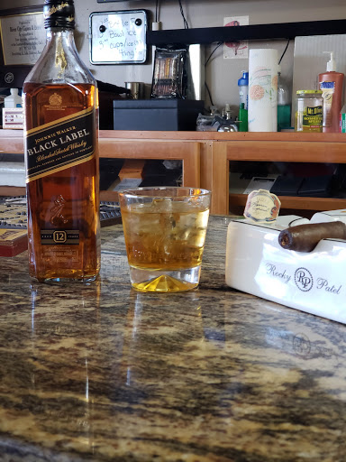 Cigar Shop «Rivercity Cigar & Brew», reviews and photos, 1990 S Frontage Rd, Vicksburg, MS 39180, USA