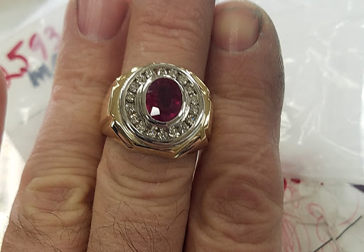 Jeweler «Marlowe Credit Jewelers», reviews and photos, 16055 Cross Bay Blvd, Jamaica, NY 11414, USA