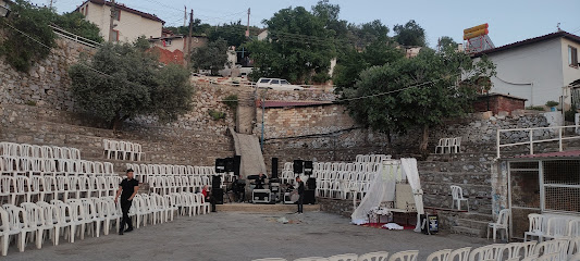 Karşıyaka Mahallesi Amfi Tiyatro