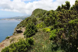 Miradouro do Pico da Quebrada - Vigia da Baleia image