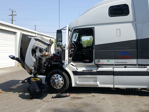 Auto Repair Shop «Metro Auto & Truck Repair», reviews and photos, 120 E Belt Blvd, Richmond, VA 23224, USA
