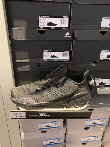 adidas outlet brampton