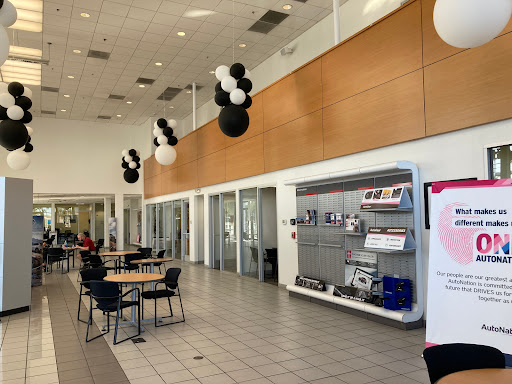 Nissan Dealer «AutoNation Nissan Las Vegas», reviews and photos, 5800 W Sahara Ave, Las Vegas, NV 89146, USA