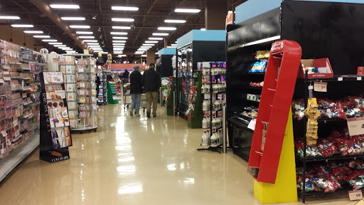 Supermarket «Giant Eagle Supermarket», reviews and photos, 351 Center St, Chardon, OH 44024, USA