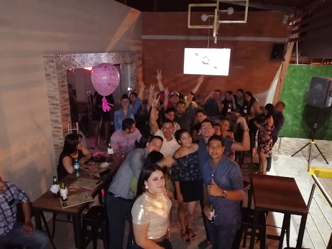 https://m.facebook.com/hangarportoviejo