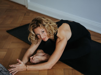 Julia Göhre Yoga