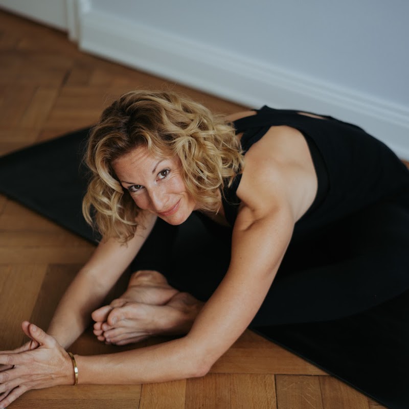 Julia Göhre Yoga