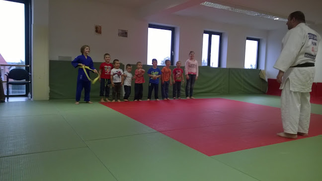 Opinii despre Mórahalmi Judo Sportegyesület în Mórahalom - Edzőterem
