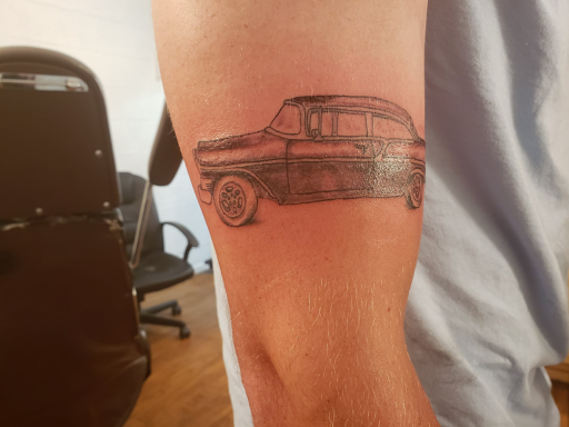 Tattoo Shop «Pix & Stix Tattoo», reviews and photos, 1780 Cedar St, McKenzie, TN 38201, USA