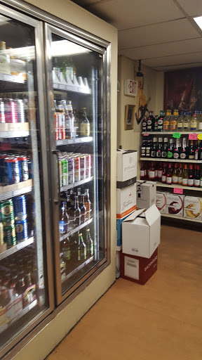 Liquor Store «Pinkey West Street Liquors», reviews and photos, 1100 West St, Annapolis, MD 21401, USA