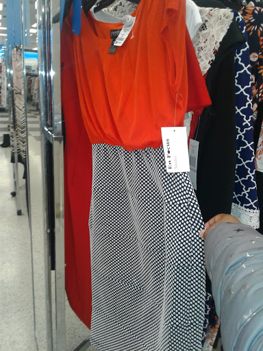 Clothing Store «Ross Dress for Less», reviews and photos, 3001 W Cheltenham Ave, Wyncote, PA 19095, USA