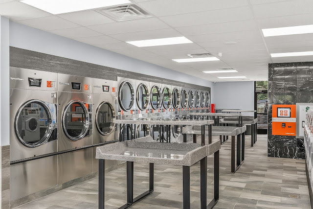 Flash Laundromat West Allis