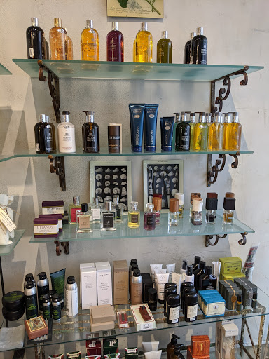 Gift Shop «Essenza Inc», reviews and photos, 615 N 35th St, Seattle, WA 98103, USA