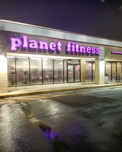 Gym «Planet Fitness Jacksonville (Promenade Shopping Center), FL», reviews and photos, 8595 Beach Blvd, Jacksonville, FL 32216, USA