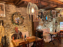 Atmosphère du Restaurant Chez Mon Pere à Estaing - n°1