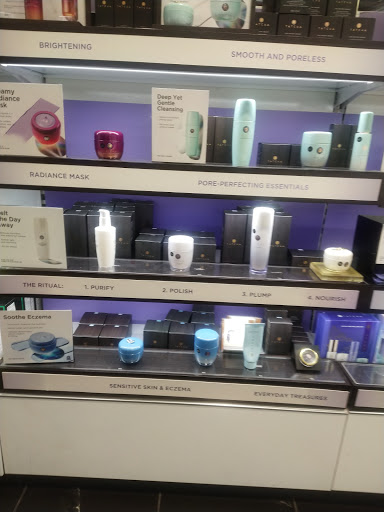 Cosmetics Store «SEPHORA», reviews and photos, 12506 S Mainstreet, Rancho Cucamonga, CA 91739, USA