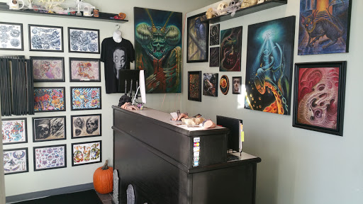 Tattoo Shop «Pushin Ink», reviews and photos, 155 Center St, Middleborough, MA 02346, USA