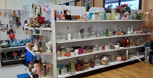 Thrift Store «St Vincent», reviews and photos, 310 Central Ave N, Kent, WA 98032, USA