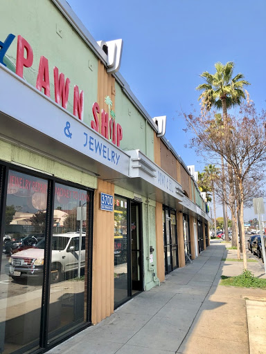 Pawn Shop «Hollywood Pawn Shop & Jewelry», reviews and photos, 3700 San Fernando Rd, Glendale, CA 91204, USA