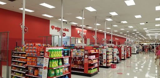 Department Store «Target», reviews and photos, 13301 Gateway Center Dr, Gainesville, VA 20155, USA