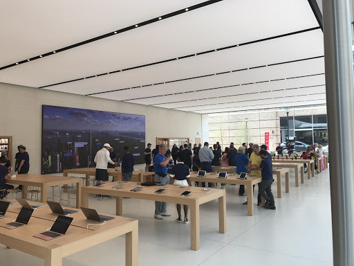 Computer Store «Apple Avalon», reviews and photos, 8130 Avalon Blvd, Alpharetta, GA 30009, USA
