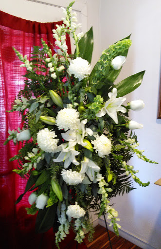 Florist «Newark Flower Shoppe - A True Local Fremont Florist», reviews and photos, 3794 Peralta Blvd, Fremont, CA 94536, USA