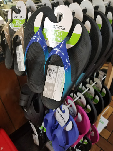 Shoe Store «Hayes Shoes», reviews and photos, 280 Three Springs Rd, Bowling Green, KY 42104, USA