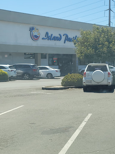 Asian Grocery Store «Island Pacific Supermarket», reviews and photos, 2110 Springs Rd, Vallejo, CA 94591, USA