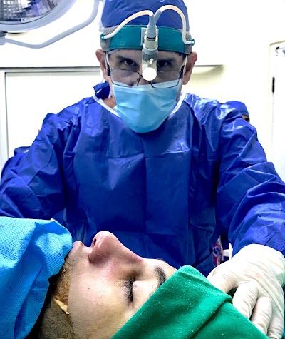 Photos of Centro de Cirug&iacute;a Est&eacute;tica-Dr.Vicente Cabrera S. Guayaquil-Ecuador