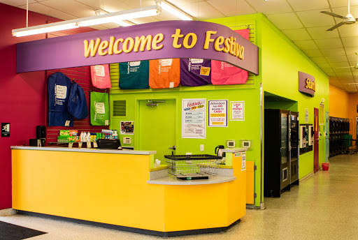 Laundromat «Festiva Laundry», reviews and photos, 701 Columbia Ave, Lancaster, PA 17603, USA