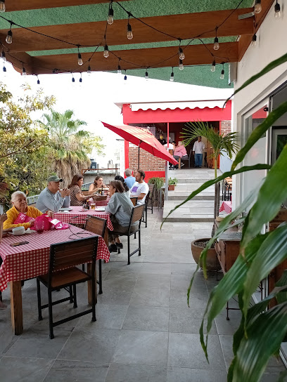 Armando,s pizzeria & restaurante - Plaza PATIO PRADERA, Manuel Ávila Camacho 11, La Pradera, 62190 Cuernavaca, Mor., Mexico