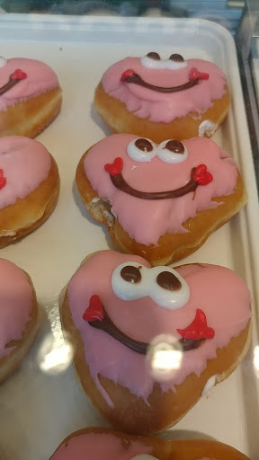 Donut Shop «Krispy Kreme», reviews and photos, 4901 Virginia Beach Blvd, Virginia Beach, VA 23462, USA