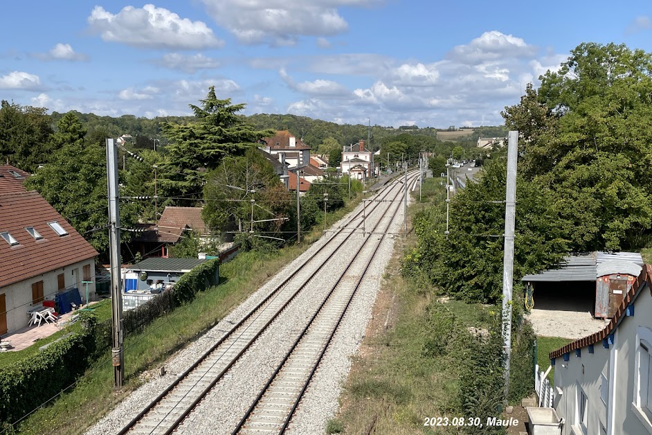 SNCF à Maule (Yvelines 78)