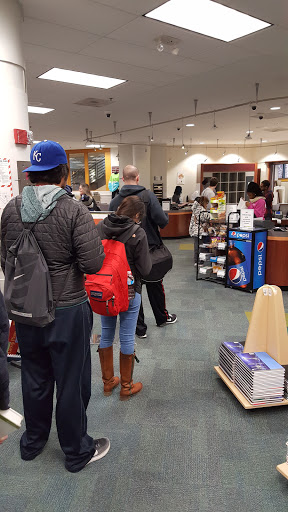 Book Store «Johnson County Community College: Bookstore», reviews and photos, 12345 College Blvd, Overland Park, KS 66210, USA