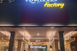 Richeese Factory Salatiga image