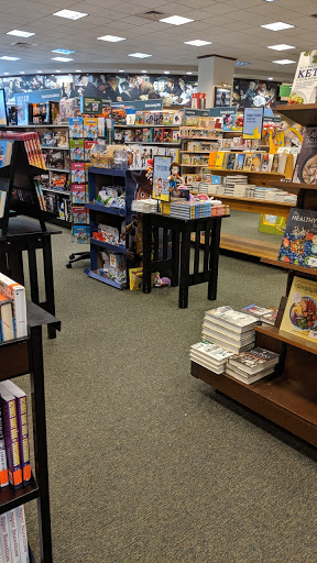 Book Store «Barnes & Noble», reviews and photos, 12170 Jefferson Ave, Newport News, VA 23602, USA