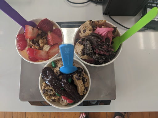 Frozen Yogurt Shop «Just Chill Frozen Desserts & Creperie», reviews and photos, 47 Main St, Clinton, NJ 08809, USA