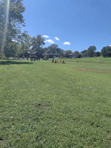 Golf Course «Bluemont Park Disc Golf Course», reviews and photos, 399 N Manchester St, Arlington, VA 22203, USA