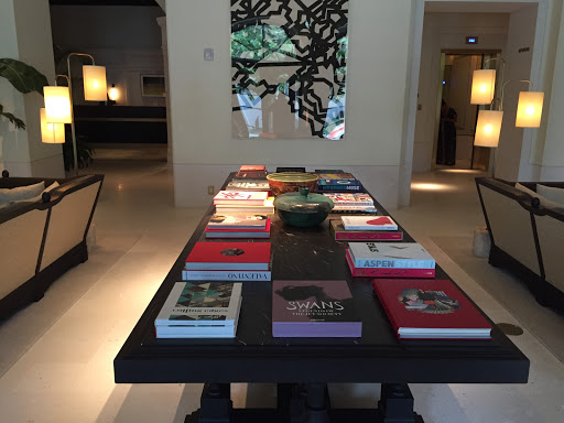 Luxury Hotel «Four Seasons Hotel at The Surf Club, Surfside, Florida», reviews and photos, 9101 Collins Ave, Surfside, FL 33154, USA