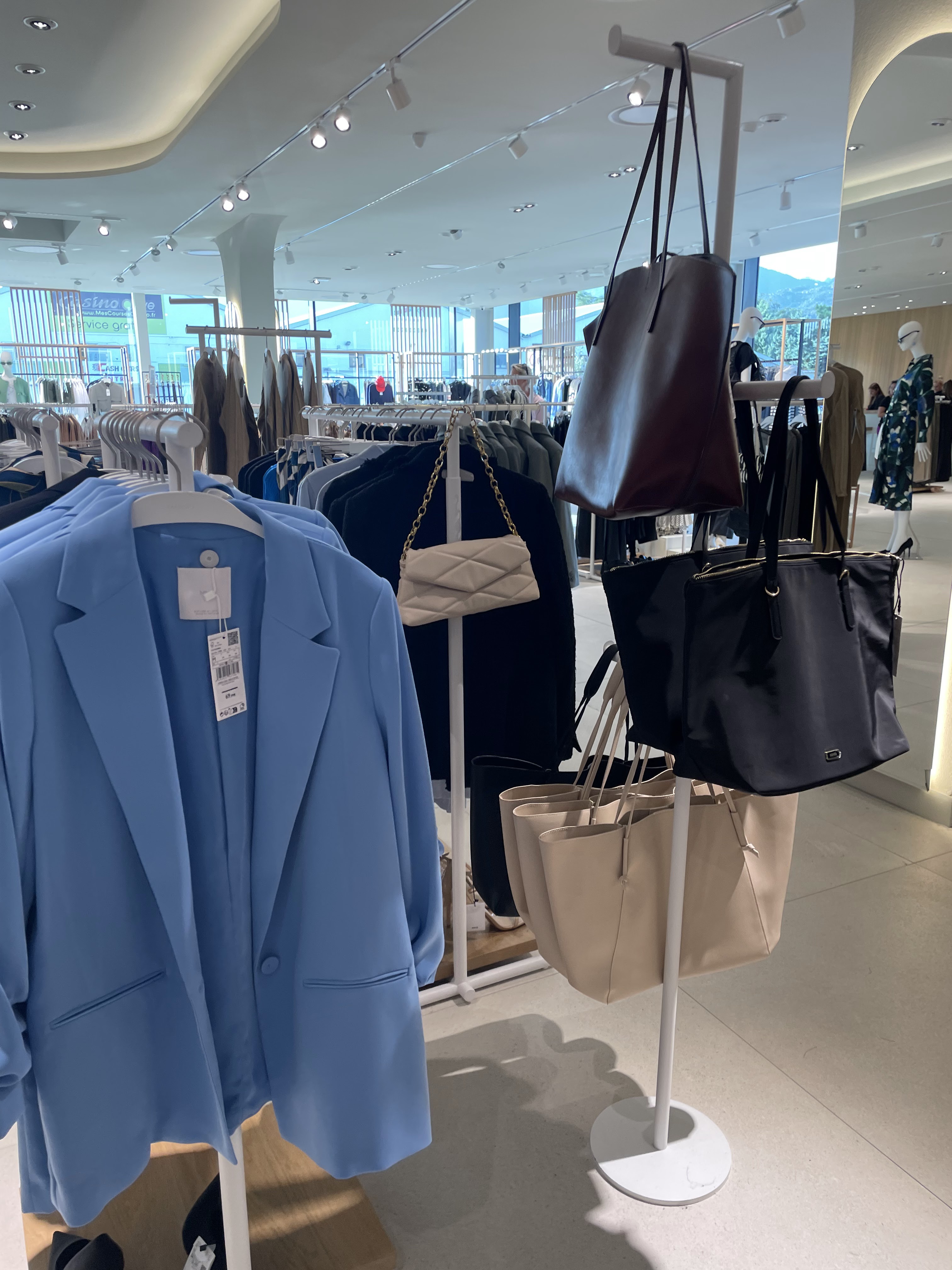 Photo n° 2 de l'avis de Gucci.e fait le 24/09/2023 à 18:20