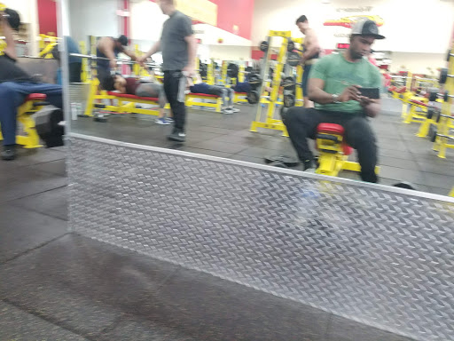 Gym «Retro Fitness - Glendale», reviews and photos, 65-45 Otto Rd, Queens, NY 11385, USA